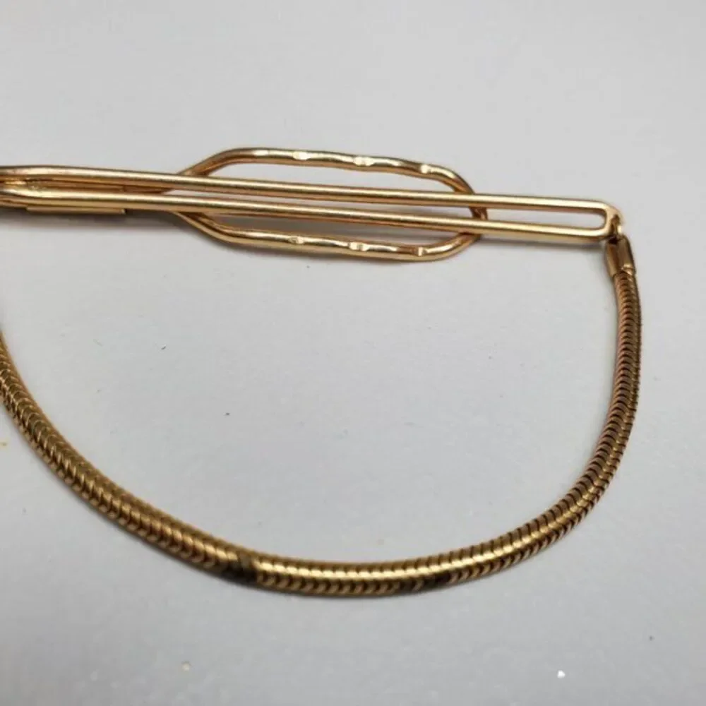 Anson Tie Bar Chain Gold Tone Stripe Basic Classic Draped Clip Wire Dainty Thin